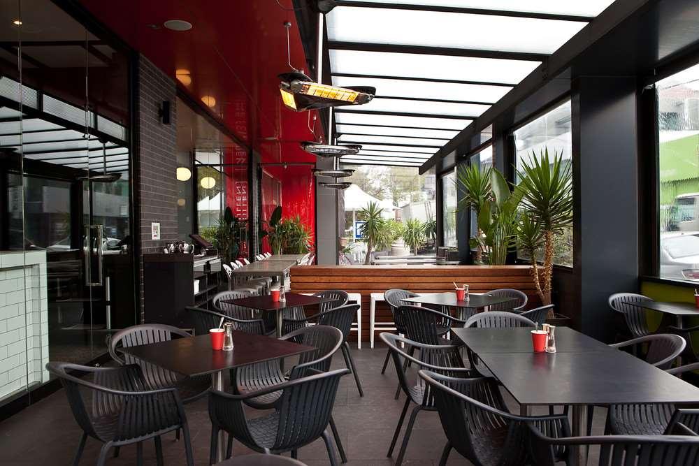 The Cullen Melbourne - Art Series Restaurant photo The interior of a typical McDonald's restaurant