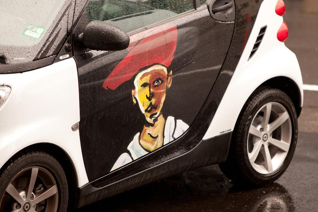 The Cullen Melbourne - Art Series Extérieur photo Car painting