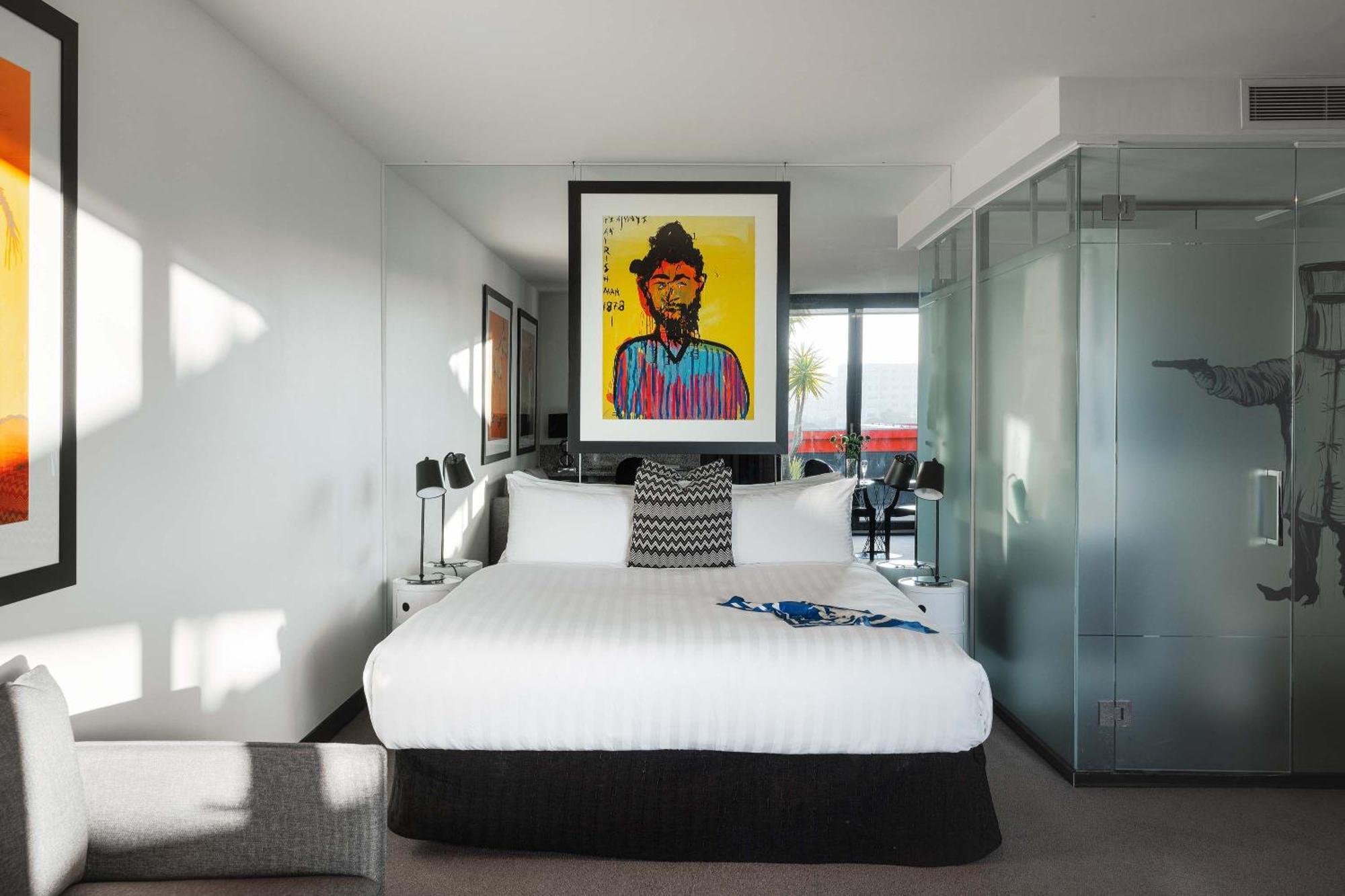 The Cullen Melbourne - Art Series Extérieur photo A room at the Hotel