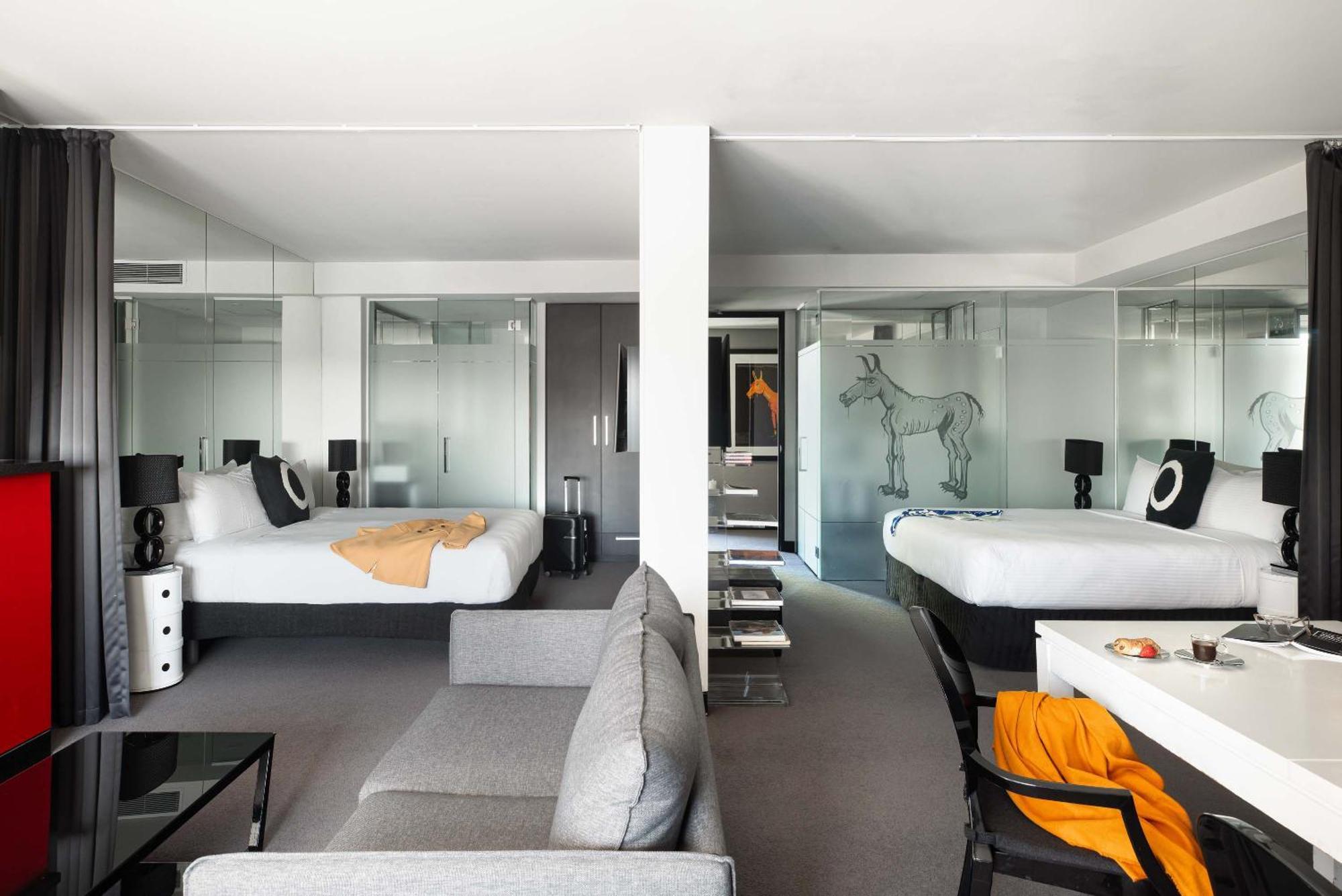 The Cullen Melbourne - Art Series Extérieur photo A suite at the Standard East Village